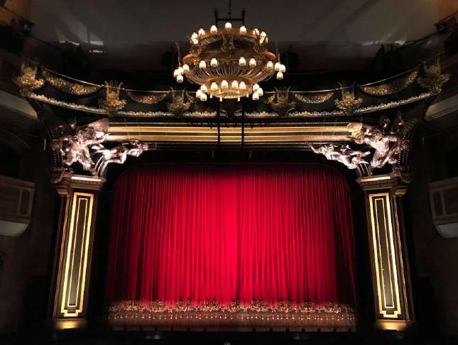 Theater curtain